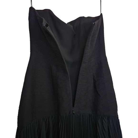 Alexis Sunniva Pleated Strapless Black Maxi Dress Gown - Picture 8 of 13